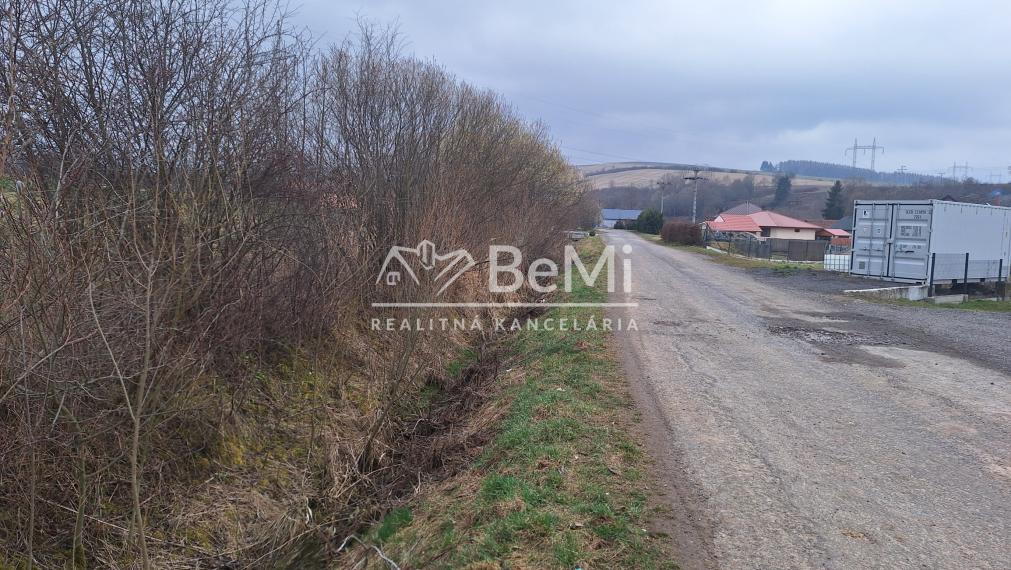 Pozemok na Liptove obec Galovany ID: 007-14-STSAa