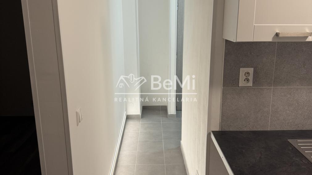 Prenájom 2 izbového bytu na Štefánikovej ulici