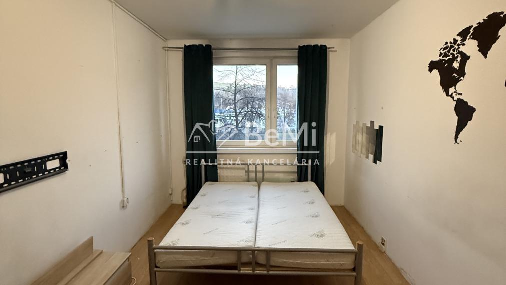 2.5 izbový byt s logiou na Slovenskej ulici na predaj