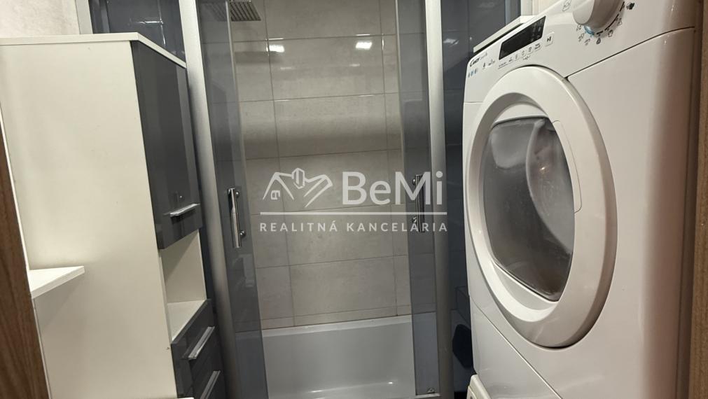 2.5 izbový byt s logiou na Slovenskej ulici na predaj