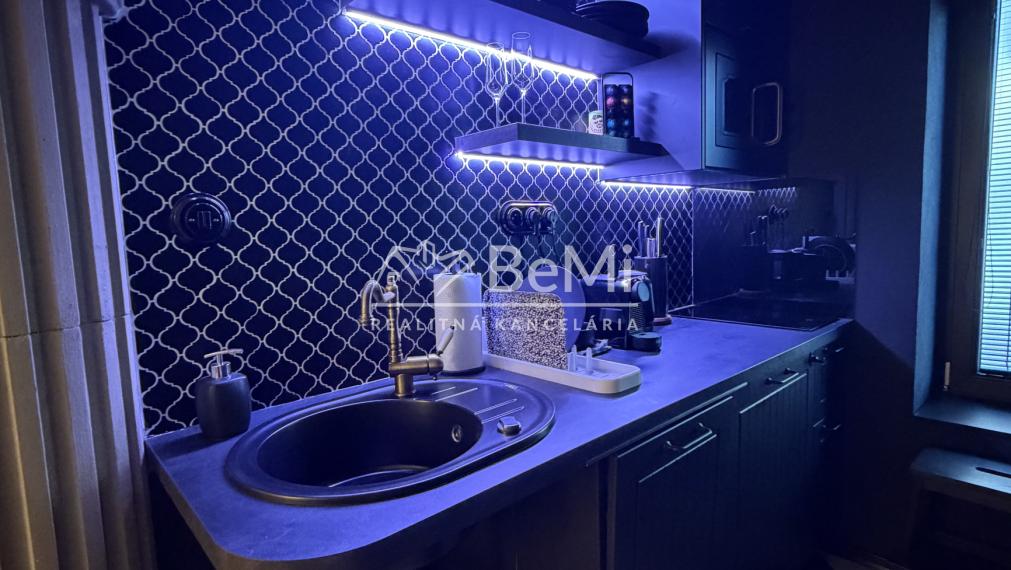 Luxusne zrekonštruovaný dom  Vlachovo - EXKLUZÍVNE NA PREDAJ