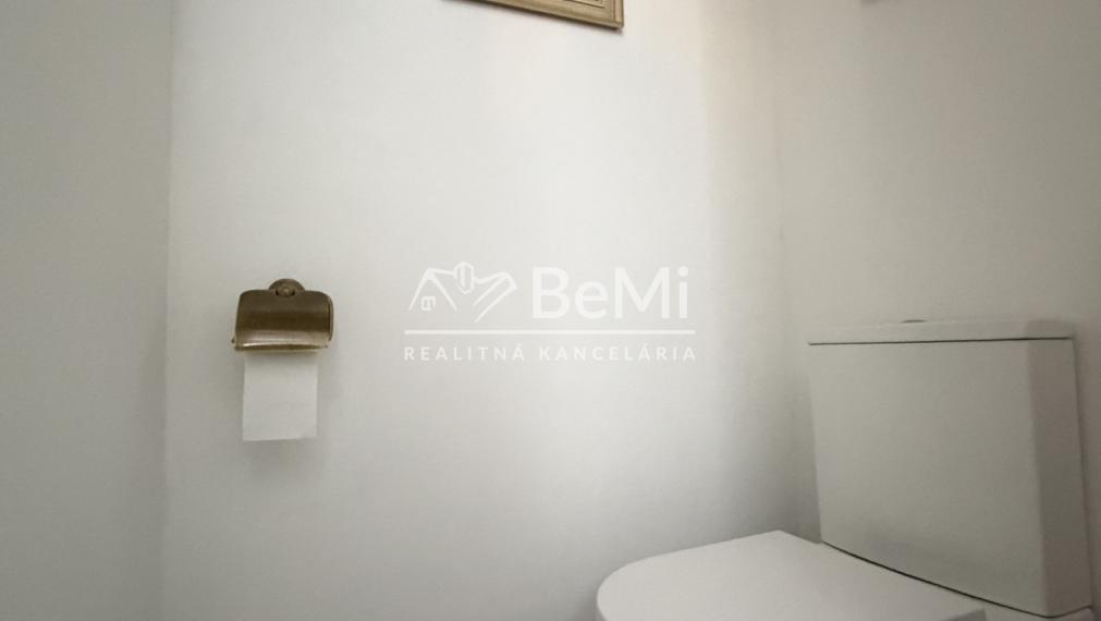 Luxusne zrekonštruovaný dom  Vlachovo - EXKLUZÍVNE NA PREDAJ