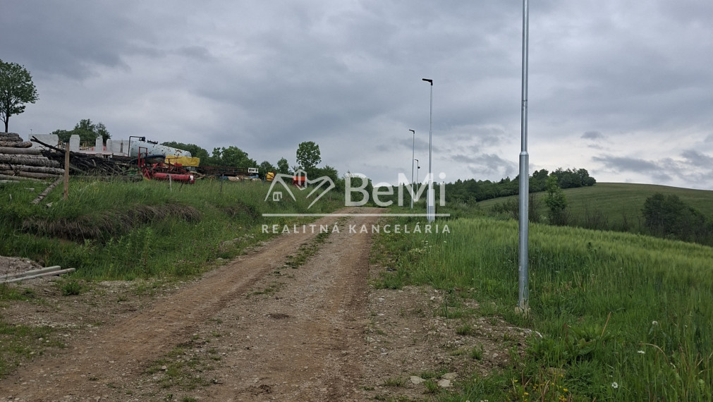 Na predaj stavebný pozemok – Hruštín, časť Vaňovka | 867 m²