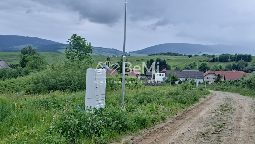 Na predaj stavebný pozemok – Hruštín, časť Vaňovka | 867 m²