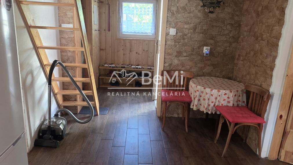 Štýlová,drevenica víkendový relax aj celoročné bývanie