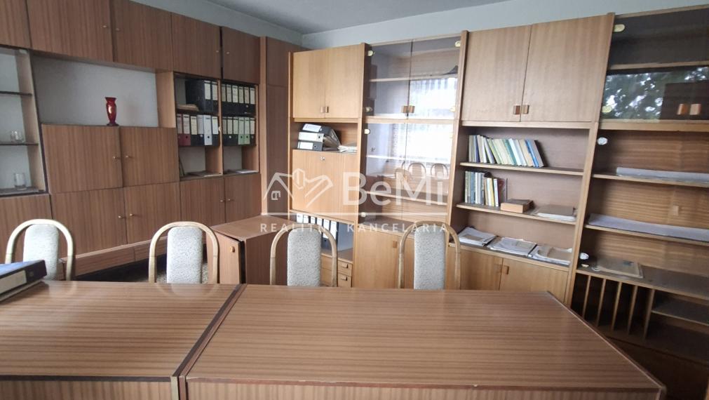 Priemyselný areál, 4 budovy – bývalý Agropodnik Medzibrodie