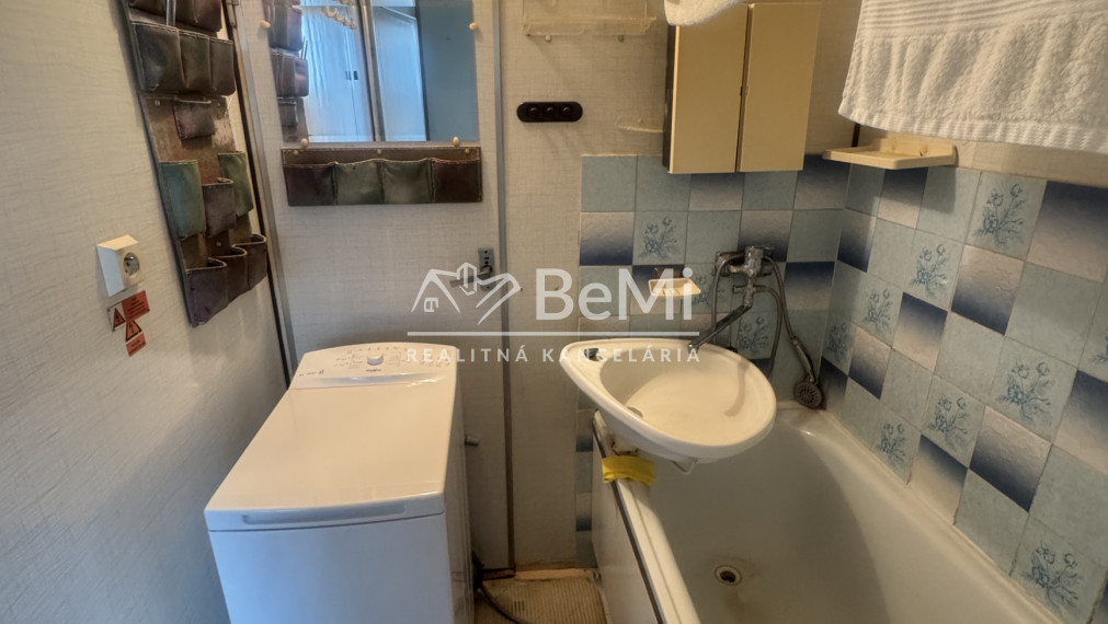 Nitra CHRENOVÁ - 3 izbový byt, 78 m2