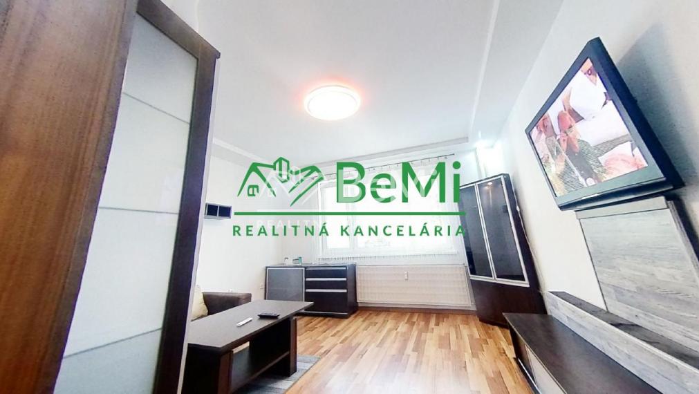 PD - REZERVOVANÉ!!! Predaj 2. izbového bytu s Loggiou 3D obhliadka!!! 077-112-ROCH3