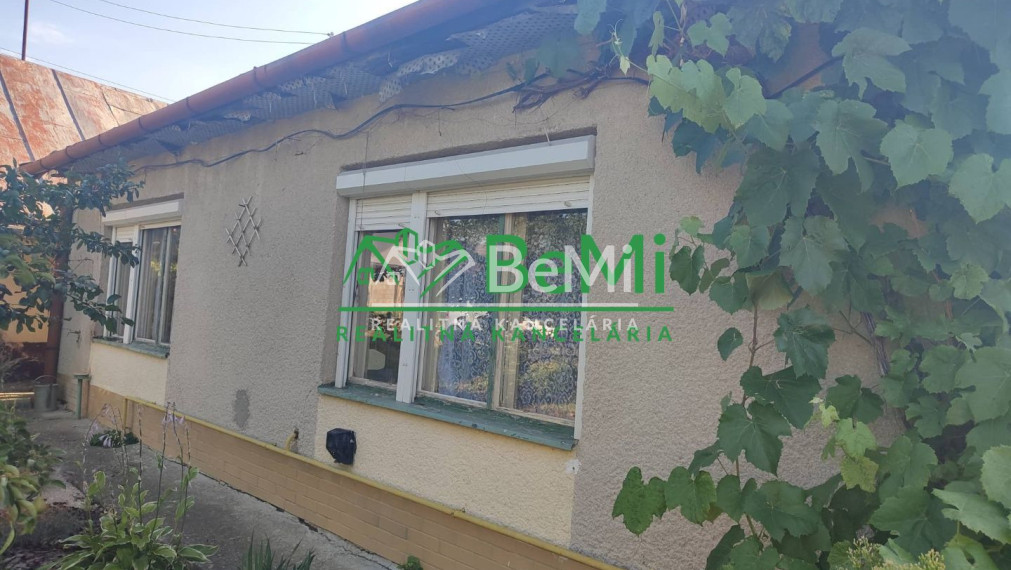 ZNÍŽENÁ CENA  Rodinny dom Nová Ves nad Váhom 091-12-MACHO