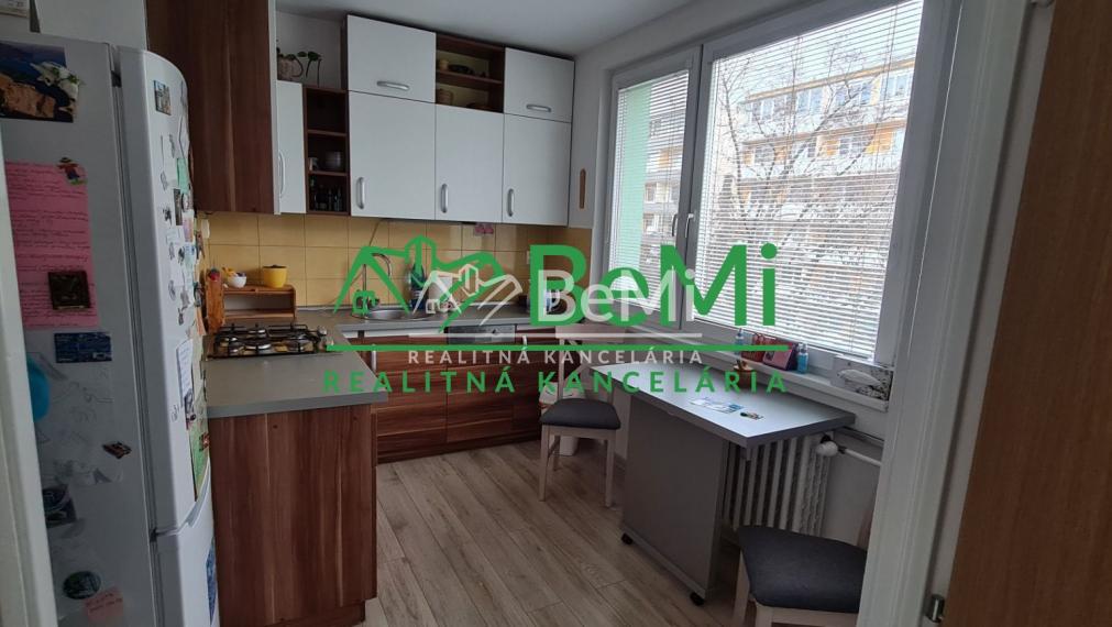 Znížená cena - Predaj 3-izbový byt Piešťany 005-113-PAILa