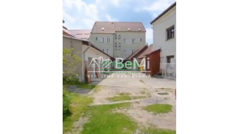 Exkluzívne Oslany. Znížena cena!!!!  ID 017-18-ROER