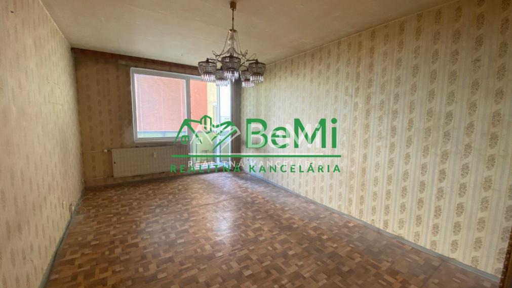 2-izbový byt na predaj s balkónom Nové Zámky (060-112-JUPAa)