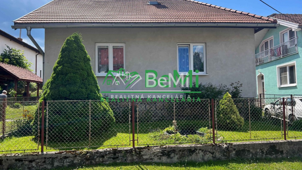 157-12-BIDZ Svätý Kríž RODINNÝ DOM NA PREDAJ