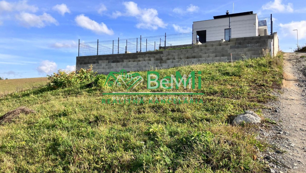 Predaj: stavebný pozemok Rosina, 727m2, okr. Žilina (012-14-JAGAa)