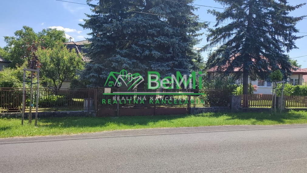 ID: 037-12-STKE Rodinný dom v obci Michaľany na predaj