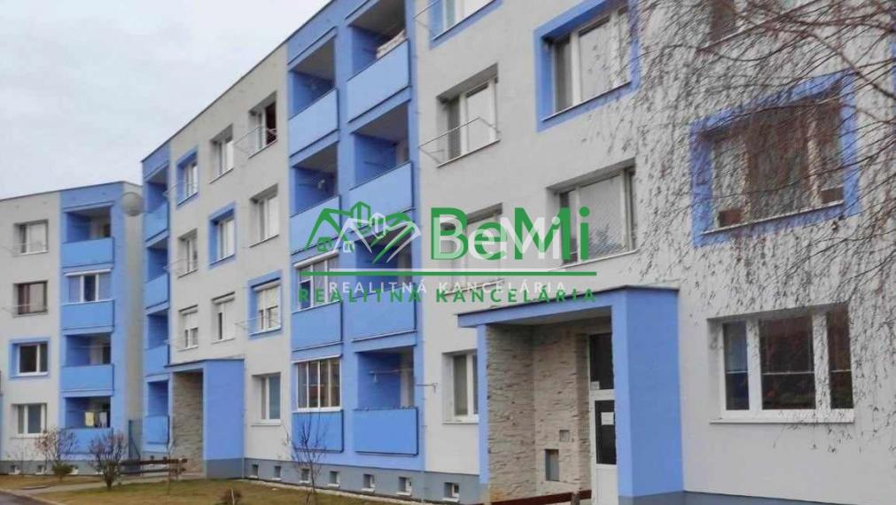 REZERVOVANÉ - Predaj 2 izbového bytu - Šahy (014-112-PEKR)