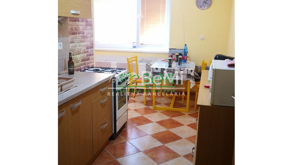 Predaj  3 izbový byt - Kalná nad Hronom (073-113-MIJK)