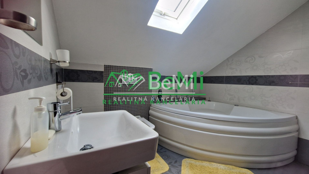 Celoročne obývateľná chata na Teplom vrchu - NA PREDAJ