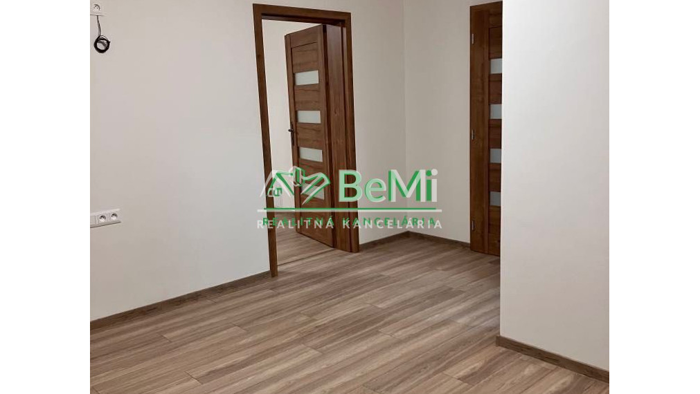 Predaj 4 izbový byt, Rajecká Lesná, okres Žilina /73,9m2/  027-114-JAGAa