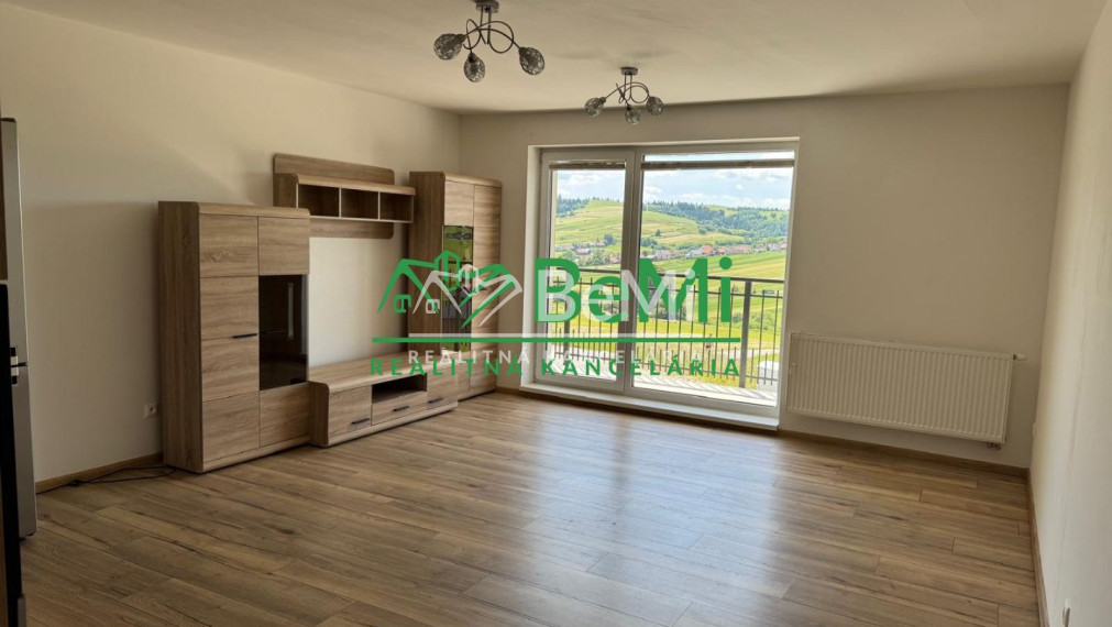 Priestranný 2-izbový byt v Mútnom