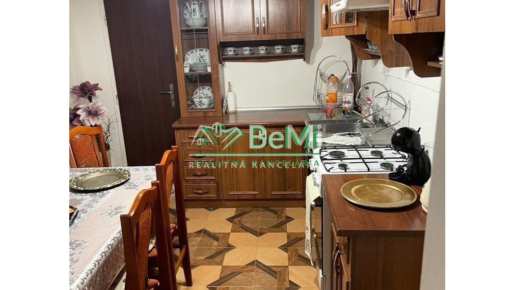 Predaj  veľký 2 izbový byt MIMORIADNE ZNÍŽENÁ CENA LEVICE (099-112-MIJK)