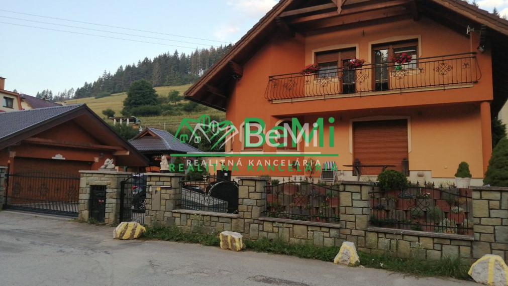 Predaj: Rodinný dom, 300m2, Snežnica ( 025-12-MACHa)