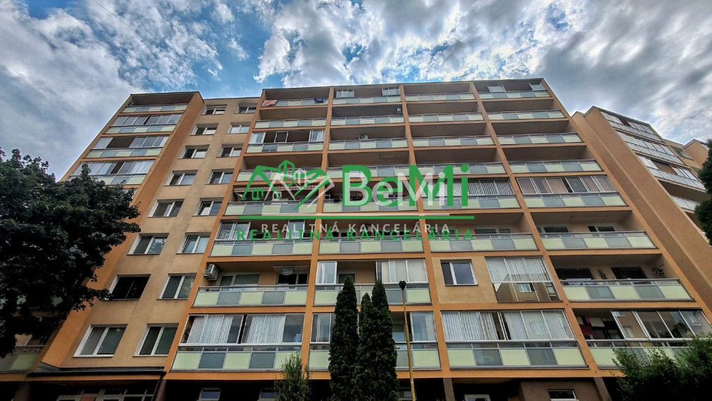 PREDANÝ 3 izbový byt na Kurskej - pôvodný stav