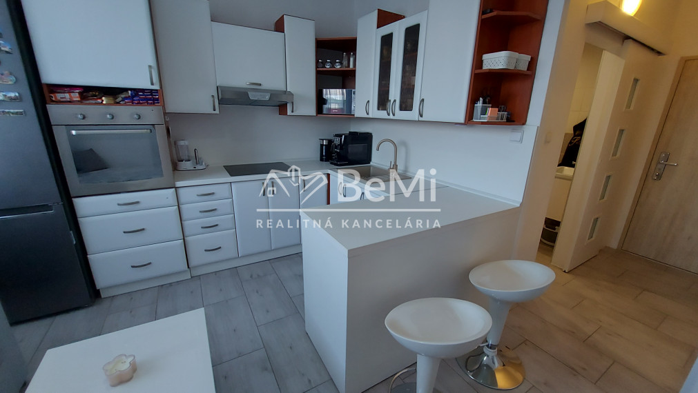 Predaj 1 izbový byt Vráble