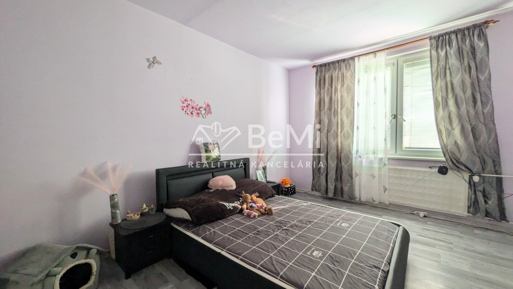 REZERVOVANÉ -Predaj, 1 izbový byt - Zlaté Moravce (1234-111-AFI)