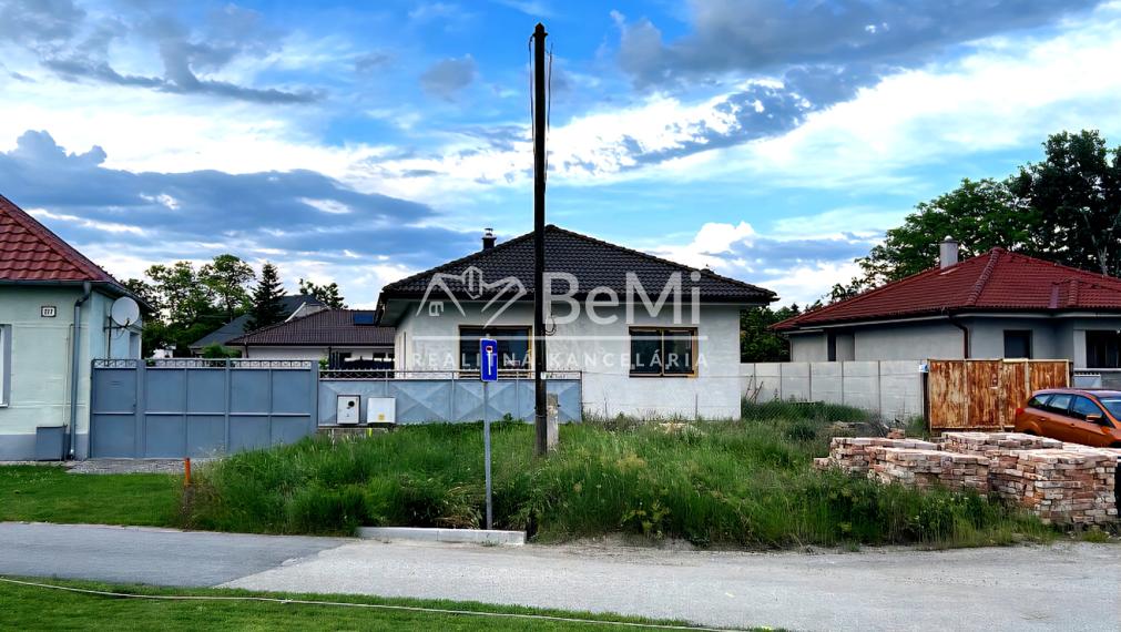 Novostavba bungalovu vo Veľkom Grobe  ID 007-12-NIBA