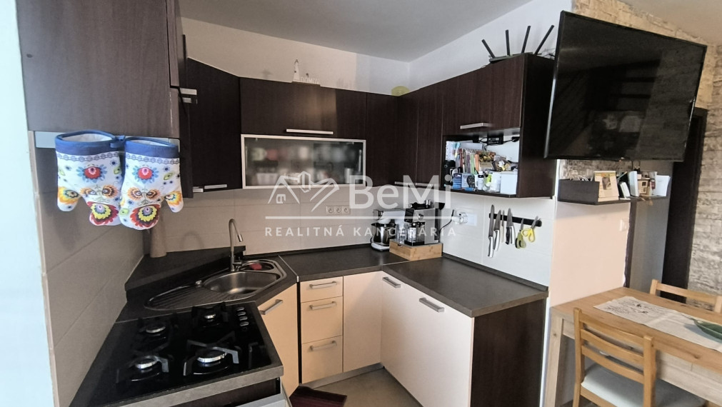 Predane 4-izbový mezonet po kompletnej rekonštrukcii – Ivanovce