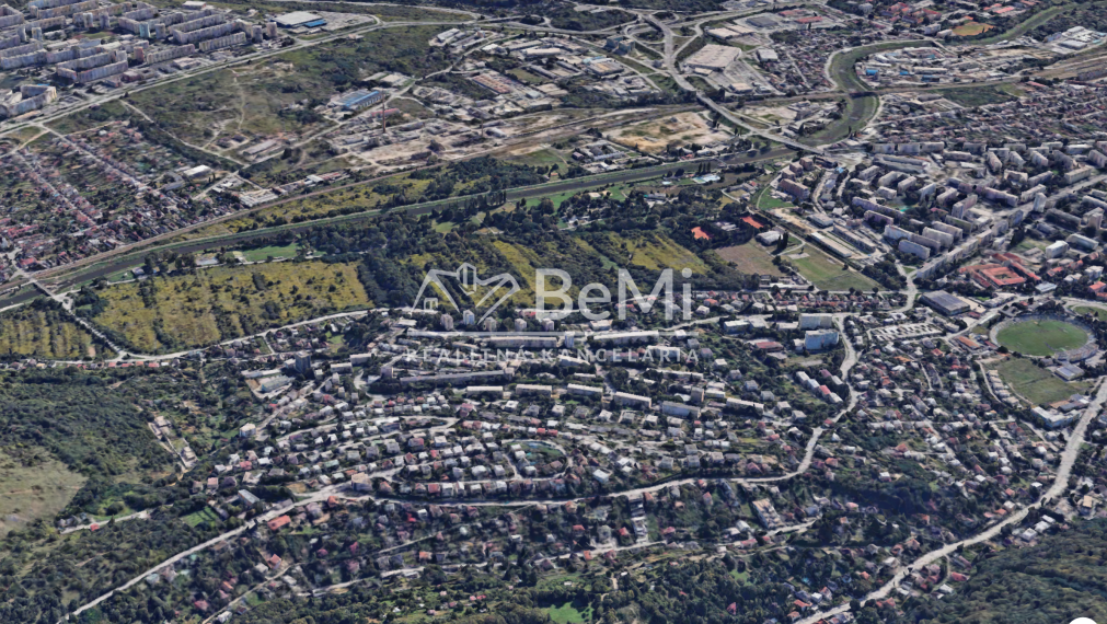 Výnimočný 4 - izbový byt so záhradou a Košicami na dlani