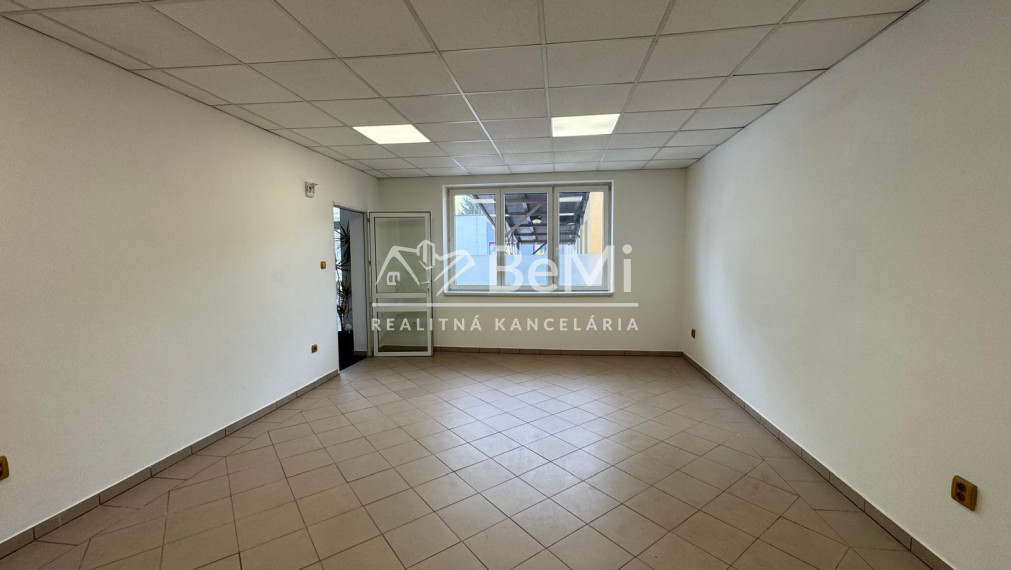 PRIESTOR NA PRENÁJOM V CENTRE MESTA NÁMESTOVO