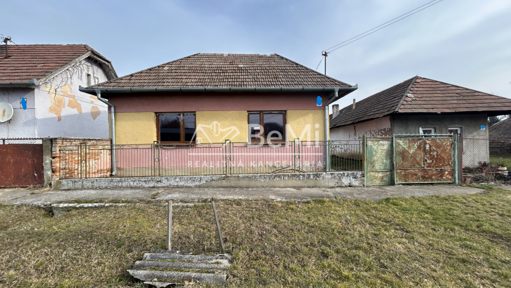 Predaj rodinného domu - Tekovské Lužany "REZERVOVANÉ  (003-12-MIVYa)