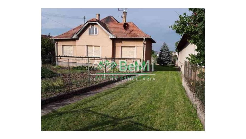 Rodinný dom na podnikanie,veľký pozemok - Veľký Kýr  (1069-12-RP)