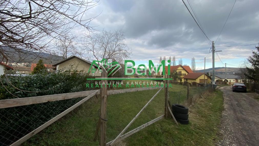 Pozemok Štitáre 2 027 m2 ID 226-14-MIG