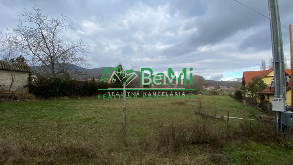 Pozemok Štitáre 2 027 m2 ID 226-14-MIG