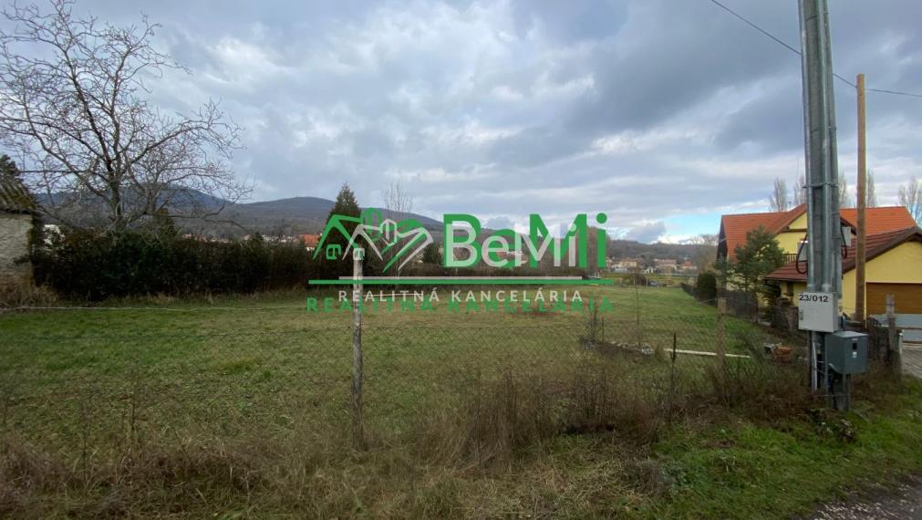 Pozemok Štitáre 2 027 m2 ID 226-14-MIG