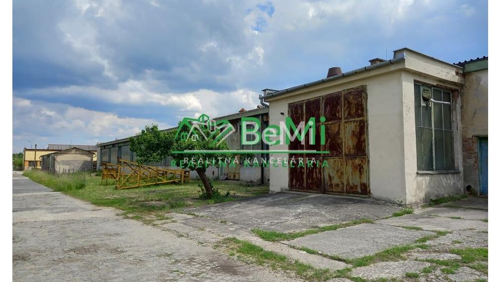 Predaj,  prevádzkový areál - Šahy (008-18-ERGA)