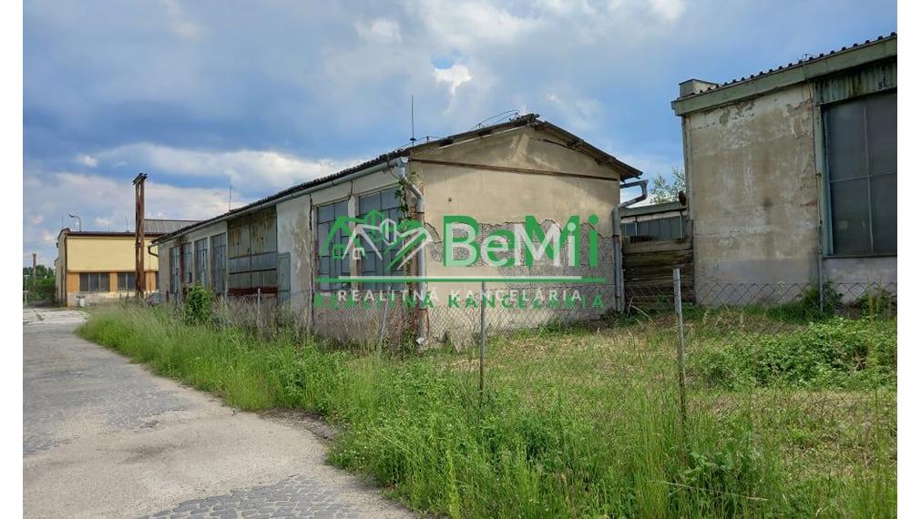 Predaj,  prevádzkový areál - Šahy (008-18-ERGA)