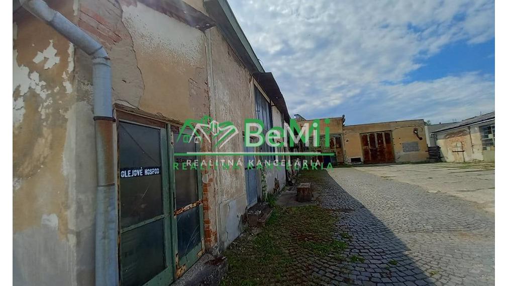 Predaj,  prevádzkový areál - Šahy (008-18-ERGA)