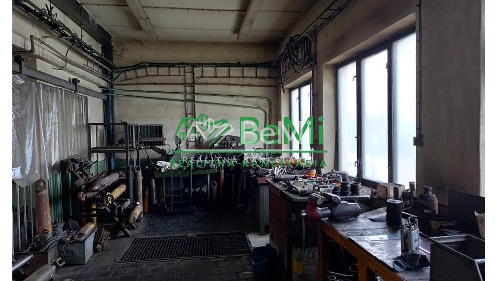 Predaj,  prevádzkový areál - Šahy (008-18-ERGA)