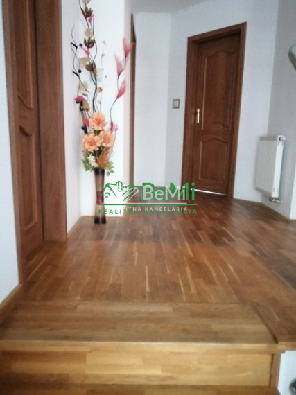 Predaj, rodinný dom Snežnica ( 025-12-MACHa)