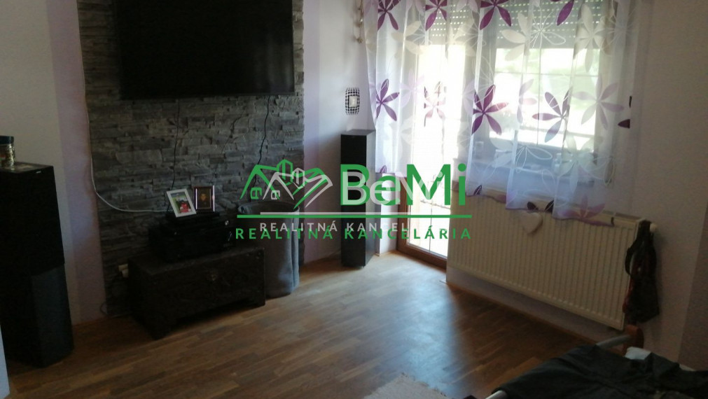 Predaj, rodinný dom Snežnica ( 025-12-MACHa)