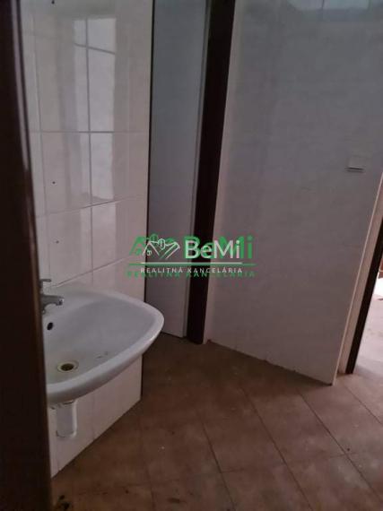 Predaj, Objekt, Makov, okr: Čadca (730-18-JAS)