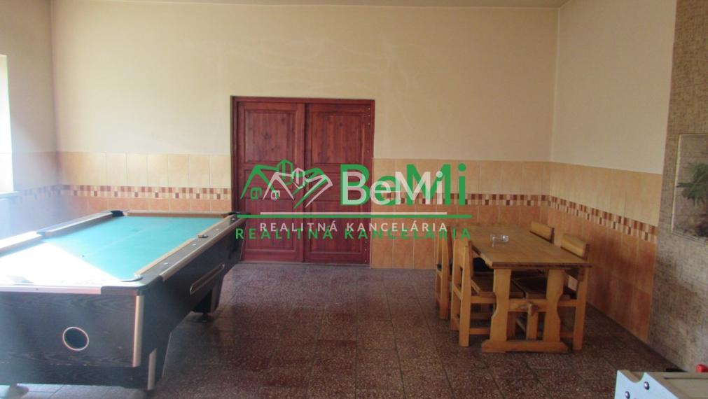 Predaj, komerčný objekt  - Žitavany (1060-18-AFI)