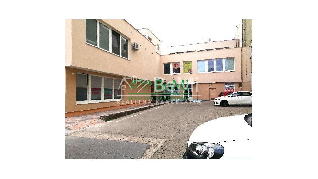 Kancelársky  priestor na prenájom-Lučenec