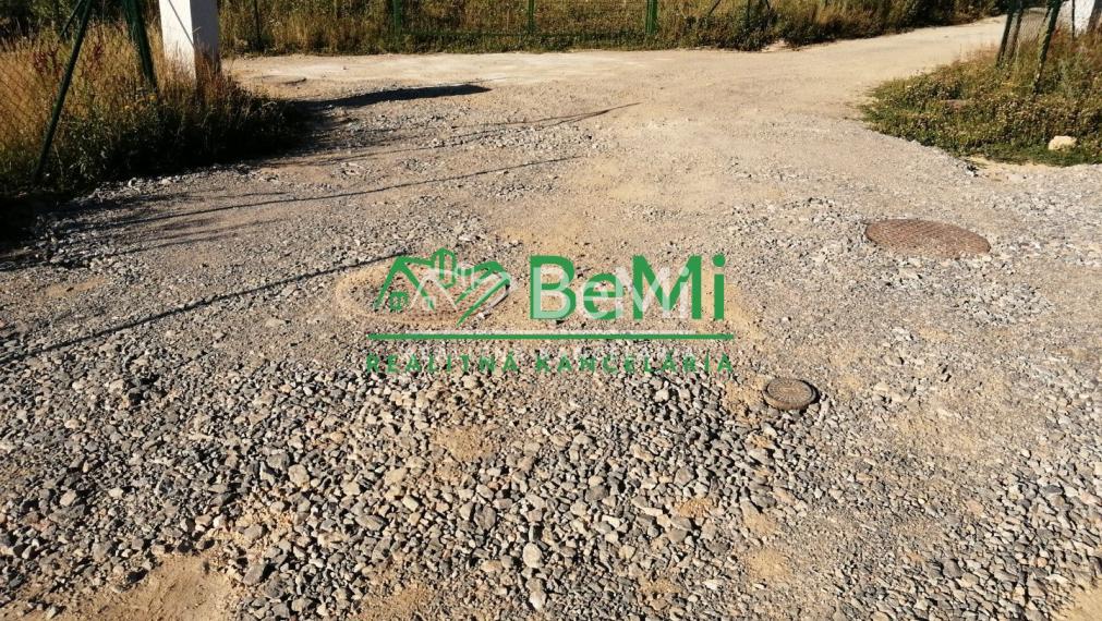 Predaj, stavebný pozemok, 625 m2, Višňové (140-14-MACHa)