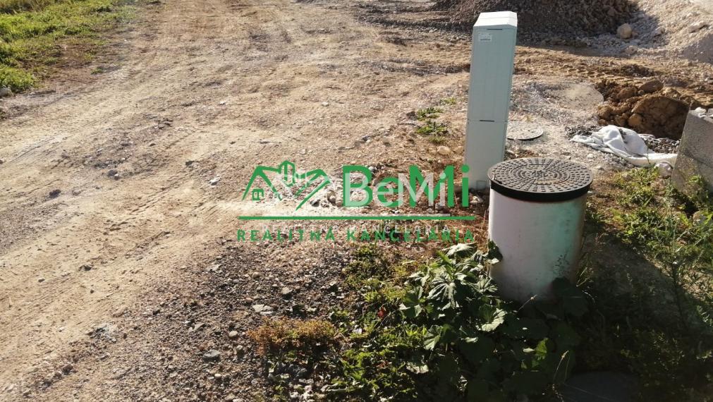 Predaj, stavebný pozemok, 625 m2, Višňové (140-14-MACHa)