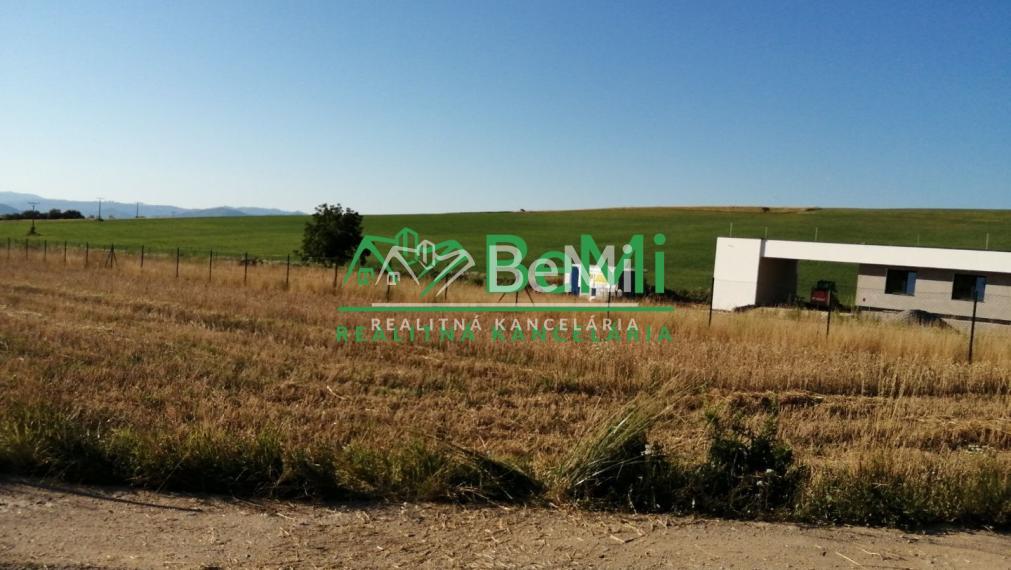 Predaj, stavebný pozemok, 625 m2, Višňové (140-14-MACHa)